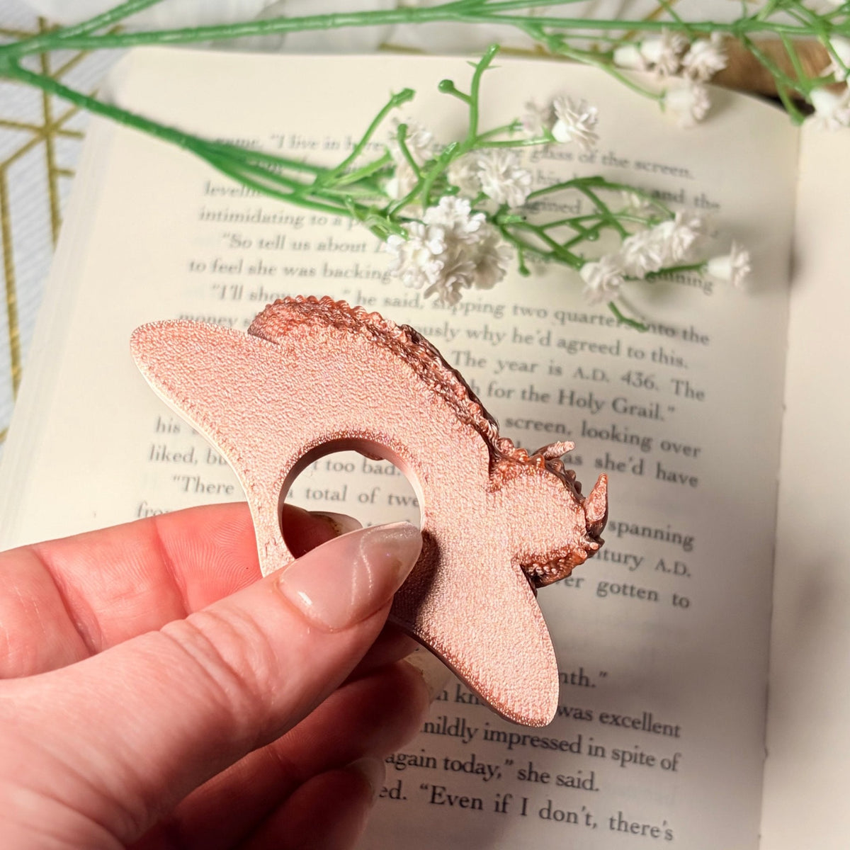 Pink Dragon Thumb Book Holder